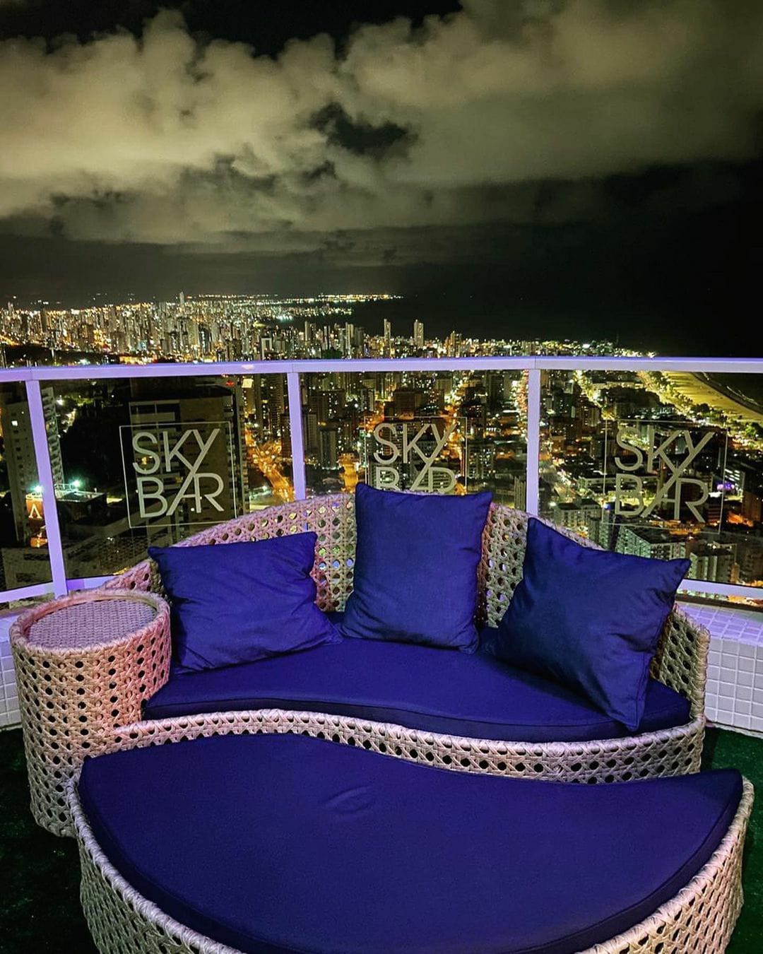 Skybar Tour Genève: Bar mais alto do Nordeste abre as portas